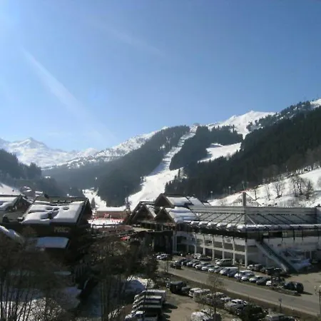 Mezzanine 5 Pers Avec Balcon Sud, Coeur Meribel, Proche Pistes Et Commerces - Fr-1-180-304 アパート メリベル