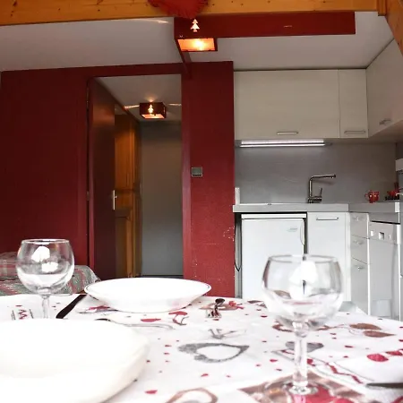 Mezzanine 5 Pers Avec Balcon Sud, Coeur Meribel, Proche Pistes Et Commerces - Fr-1-180-304